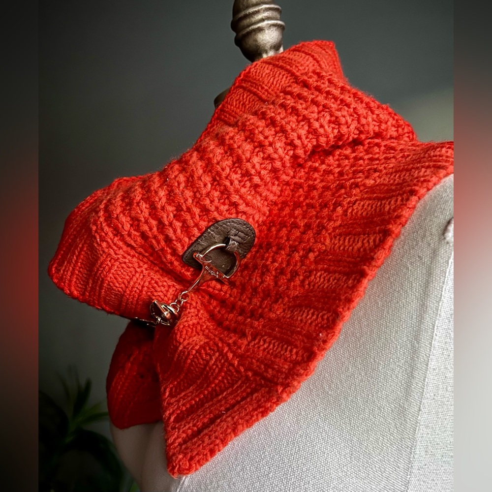 Mudpie Women's Orange Knit Collar Sweater Accessory
